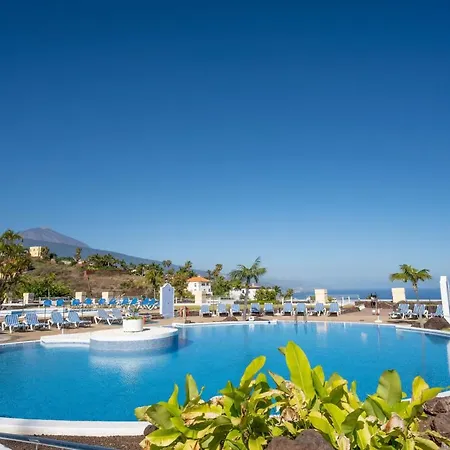 Cosy Flat With Sea Views In Apartamento *