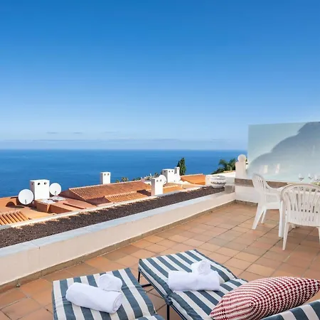 Apartment Cosy Flat With Sea Views In Santa Úrsula