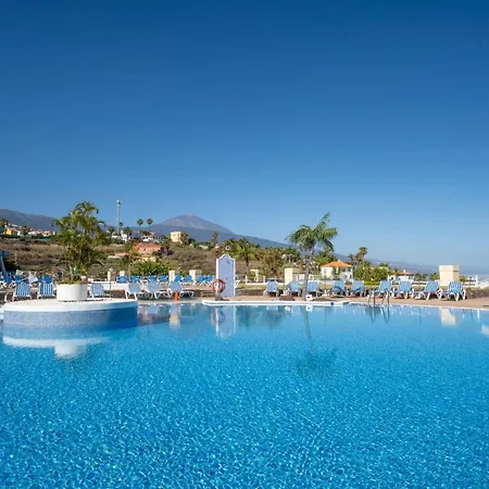 Lägenhet Cosy Flat With Sea Views In *